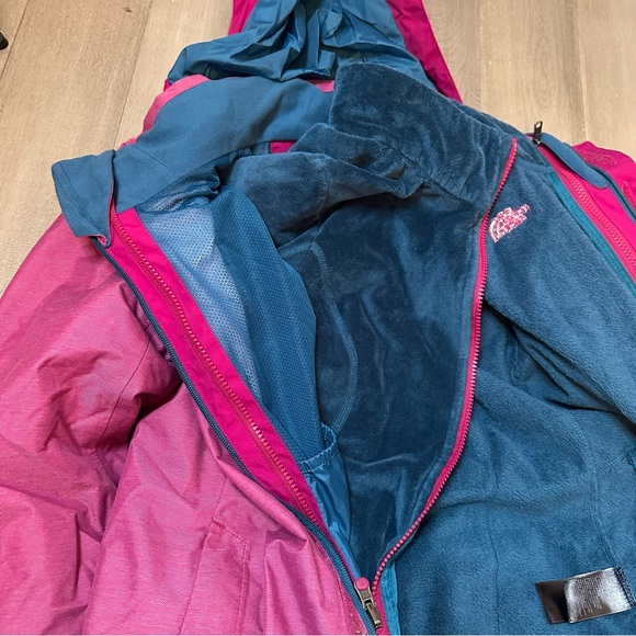 The North Face Helata 3-1 Triclimate Coat 
Pink/Teal Women’s Small - Picture 6 of 14